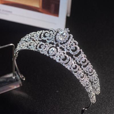 China Wholesale Shiny Crystal Wedding Double Gold Bride Hair Decoration Meiduo Rhinestone Tiara Bridal Crown Princess Queen For Women for sale