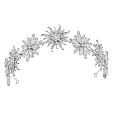 China Tiara Meiduo Wholesale Princess Crystal Bridal Hair Accessories Rhinestone Bridal Hair Tiaras And Crowns for sale