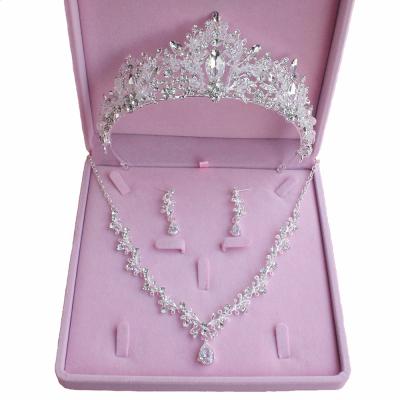 China Crystal Bride Crown Tiara Jewelry Set Meiduo Newest Fashionable Bridal Tiara Necklace Earrings Set Wedding Bridal Hair Accessories for sale