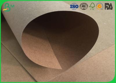 China À prova de água/rolo impermeável 200gsm 250gsm do papel de embalagem de Brown Para a caixa de empacotamento à venda