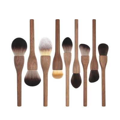 China Angular Blush HXT-129 Hot Sale Professional Makeup Kit New Face Makeup Brushes Set Wooden Handle Synthetic Simple Makeup Face Brush No MOQ for sale