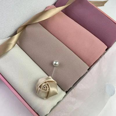 China Wholesale Chiffon Hot Sale Saudi 6 Pcs Set Combination Hijab Box Personalized Women Hijab Giftbox Ladies Shawl Wrap Set for sale