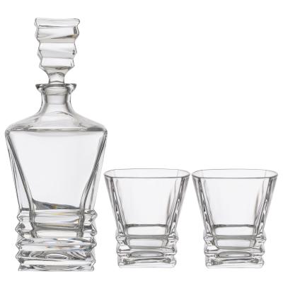 China Custom Clear 650ml Square Whiskey Heavy Base Decanter Set Whiskey Glass Bottle Decanter Whiskey for sale