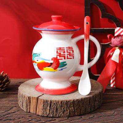 China Viable Shape Retro Funny Novel Ceramic Spittoon Mug Coffee Tea Nostalgic Mugs With Lid for sale