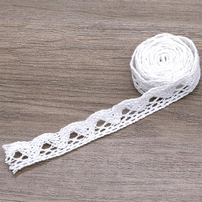 China 2020 Viable Milk White Silk Yards Embroidery Trim, Chemical Embroidery Lace Fabric Border Lace Trim for sale