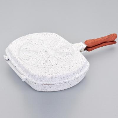 China Hot Selling 32cm High Quality Sustainable Aluminum Die Casting Ceramic Coating Double Grill Pan for sale