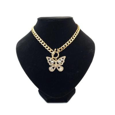 China Fashion Special Custom Crystal Butterfly Crystal Rhinestone Chain Diamond Necklace Personality Pendant Necklace for sale