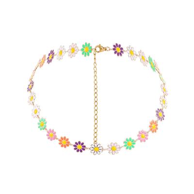 China 2022 New Small BOHEMIA Daisy Flowers Colorful Clavicle Chain Style Fashion Jewelry Female Bohemian Necklace for sale