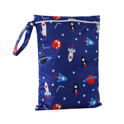 China Washable Water Resistant Low Price Baby Bags Cloth Wet Diaper for sale