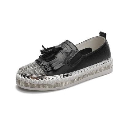 China Lightweight High Quality Leather Faux Stone Women Tassel Bling Bling Flat Slip On Casual Shoes for sale