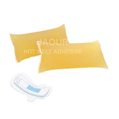 Chine Adhésif chaud de fonte de serviettes hygiéniques jaune-clair pour les produits hygiéniques à vendre