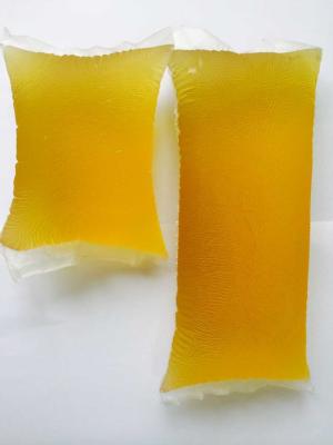 Cina Yellow Blocks Hot Melt Adhesive For Self Adhesive Paper Stickers Labels in vendita