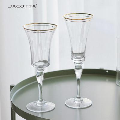 China Morden Glassware Stemware Wholesale Hot Selling Luxury Gold Rim Luxury Embossed Wine Glass Cups for sale