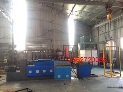 China Polystyrene / Polypropylene Waste Plastic Recycling Machine Two Screw Extruder for sale