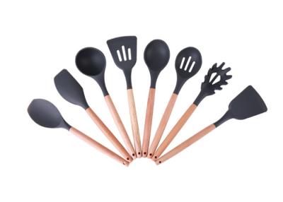 Chine La sécurité alimentaire, antiadhésive, ustensiles de cuisine de silicone de poignée de chêne a placé, 8 PCs à vendre