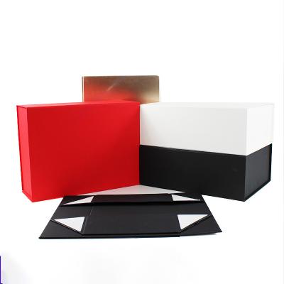 Cina Wholesale Cardboard Paper Hair Extension Packaging Shipping Boxes With Your Own Logo Box Folding Packaging Box in vendita