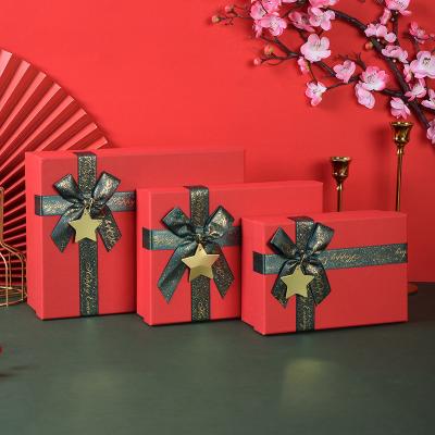 China China Supplier Custom Logo Lovers' Sweet High-grade Red Gift Box Packaging Bowknot Red gift Boxes zu verkaufen