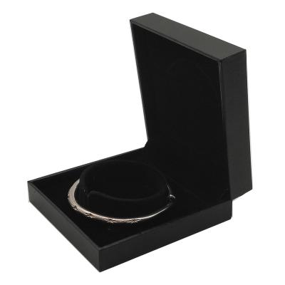 China Recyclable Custom Logo Jewelry Box Luxury Necklace Packaging for sale