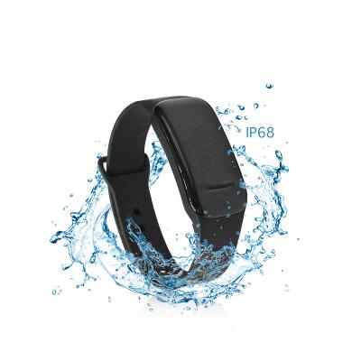 China Self-quarantine Wheat Remote Alarm Vibration Reminder Wristband Tag Social Alarm 23*2*0.8cm for sale