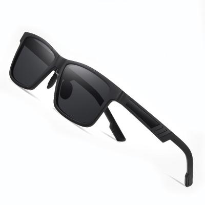 China UV400-Linsen Hellfarbene Sonnenbrille für Outdoor-Sportarten Männer Frauen Mode Fahrradbrille zu verkaufen