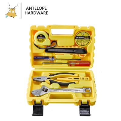 China Mechanic Tool Box DIY Tools 8PCS Screwdriver Pliers Band Combinatioin Set for sale