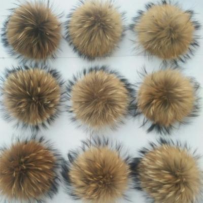 China 2022 Gift Real Raccoon Hair Ball Accessories Coat Down Cotton Clothing Shoes Hat Accessories for sale