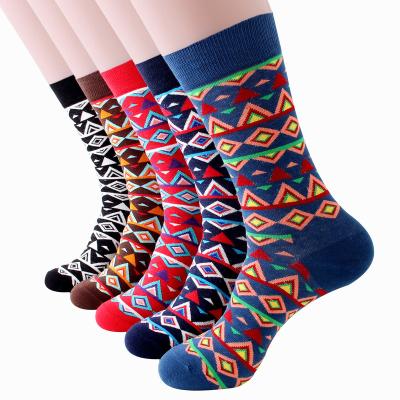 China Factory Wholesale Price Breathable Stripes Pattern Comfortable Men Medium Tube Socks for sale