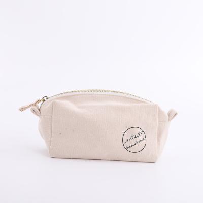 China Durable Luxury Zipper Travel Zipper Closure Travel Cosmetic Cotton Beauty Bag Beige With Logo for sale