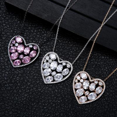 China FASHIONABLE Cute Heart Shaped Big Diamond Love Ladies Zircon Ladies Fashion Pendant Necklace for sale