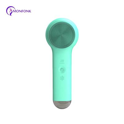 China Exfoliators Ice Compress Hot Silicone Brush Detergent Multifunctional Waterproof Vibrating Facial Massager for sale