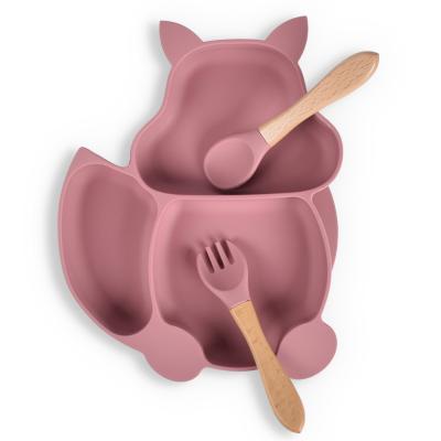 China Minimalist Squirrel Silicone Dish Set With Spoon Fork Baby Dish Set for sale