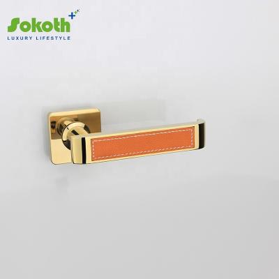 China Good Security Gold Door Handle Accessories Plating Modern Door Handle With Lock for sale