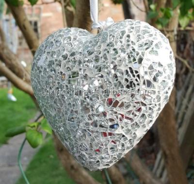 China Garden Decor Silver Mirror Heart Shape Hanging Christmas Decoration Ornament for sale