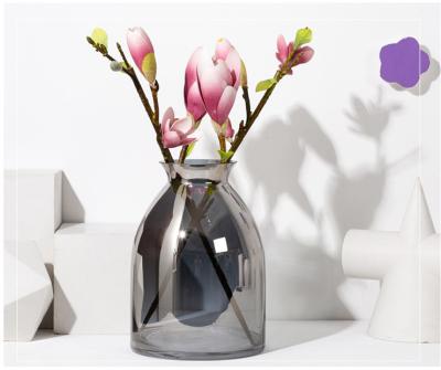 China Nordic Minimalist YIXIN Colorful Decorative Crystal Vase Home Decor Wholesale Modern Colorful Euro Flower Glass Vases for sale