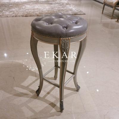 China Luxury Classic Wood Stool Leather Antique Bar High Chair en venta