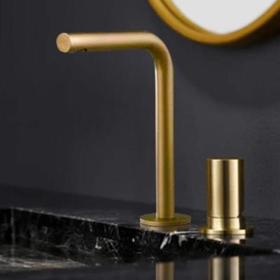 China Popular Gold Brass Metered Polished Square Bathroom Faucets Faucet for sale