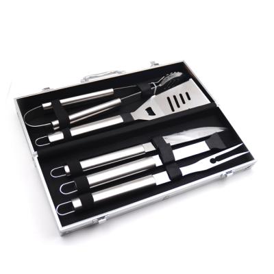 China Easily Cleaned Charcoal BBQ Grill With Tools Style BBQ Grill Tool Kit Accessories BBQ Grill for sale