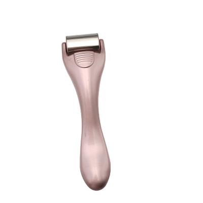 China Hot Selling Body Massage Ice Roller Ice Roller Body Facial Beauty Roller Metallic Ice Globes Roller for sale