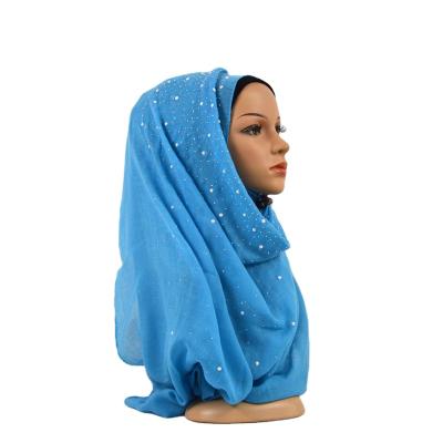 China Outdoor fashion pearl sequin scarves sold directly by women's cotton muslim headscarf manufacturers for sale