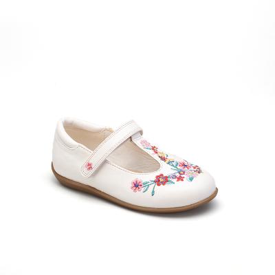 China Around Embroidery 2021 Mary Jane Flats Girls Dress Shoes Fashionable Unique Designed Floral for sale