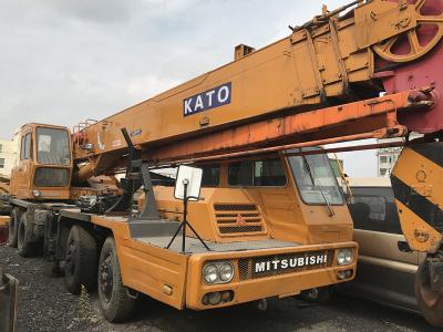 Cina Le gru della seconda mano di KATO NK-300E-III, camion di seconda mano montato Cranes la pittura originale in vendita