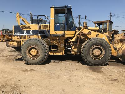 중국 본래 페인트는 조밀한 바퀴 장전기 KOMATSU WA400 197HP 엔진 힘을 사용했습니다 판매용