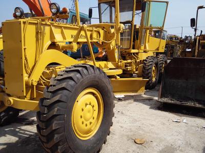 China La nueva pintura utilizó mantenimiento bien del graduador de KOMATSU/del graduador GD611A-1 del motor en venta