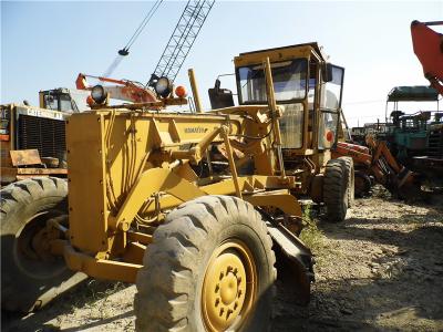 China Gd661a-1 gebruikte de Nivelleermachine van KOMATSU/van de Wegnivelleermachine de Motor179hp Macht van KOMATSU S6D105 Te koop