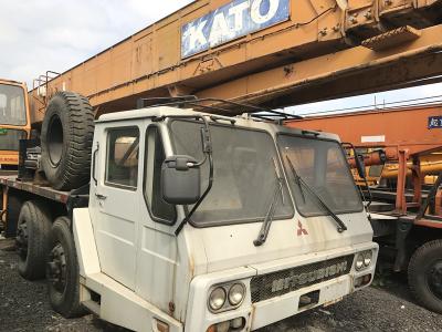 China KATO NK-500E-V Second Hand Cranes 50 Tonne 5 Section Booms Original Paint for sale