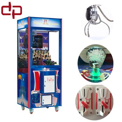 China Heat-tempered glass ; Customized OEM and ODM Electronic Doll PC Claw Crane Machine Redemption Capture Game Hot in Game Chamber for sale