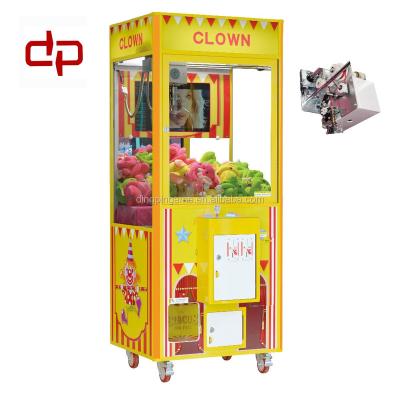 China 2017 Metal+Wood factory price marvel games toys coin operated gift selling arcade claw crane machine for sale