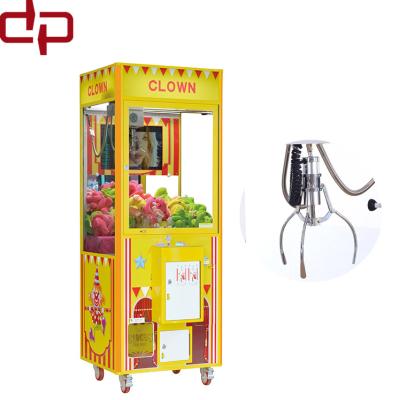 China Wooden coin operated crane claw machine with led screen for sale /claw machine/crane kit claw machine for sale