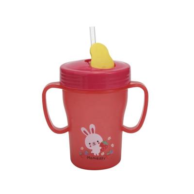 China BPA Free Small MOQ BPA Free Drink Bottle With Straw 7oz Feeding Bottles PP Drink Cups For Kids for sale