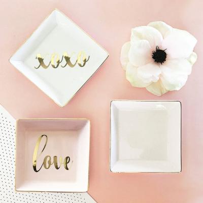 China Jewelry Tray Gifts Love Ceramic Ring Jewelry Holder Tray for sale